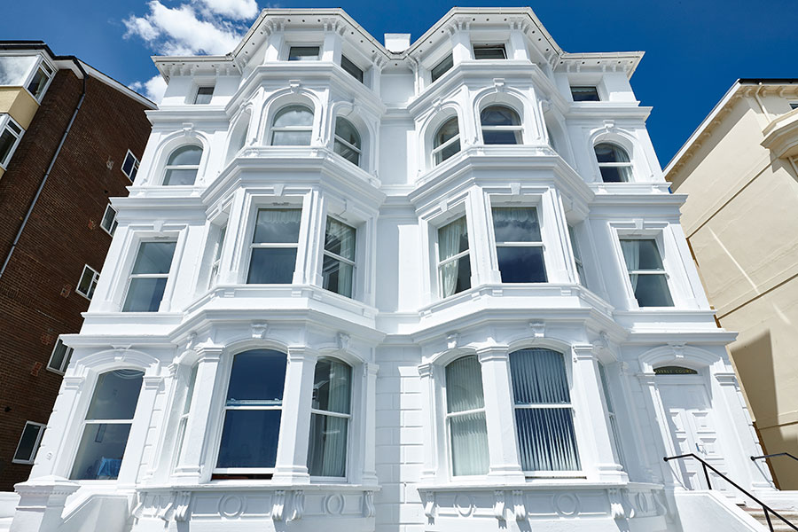 Roseview Windows Industry Leading Sash Windows for Trade Customers
